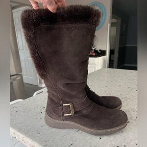 Brown Suede Fur-Lined Boots